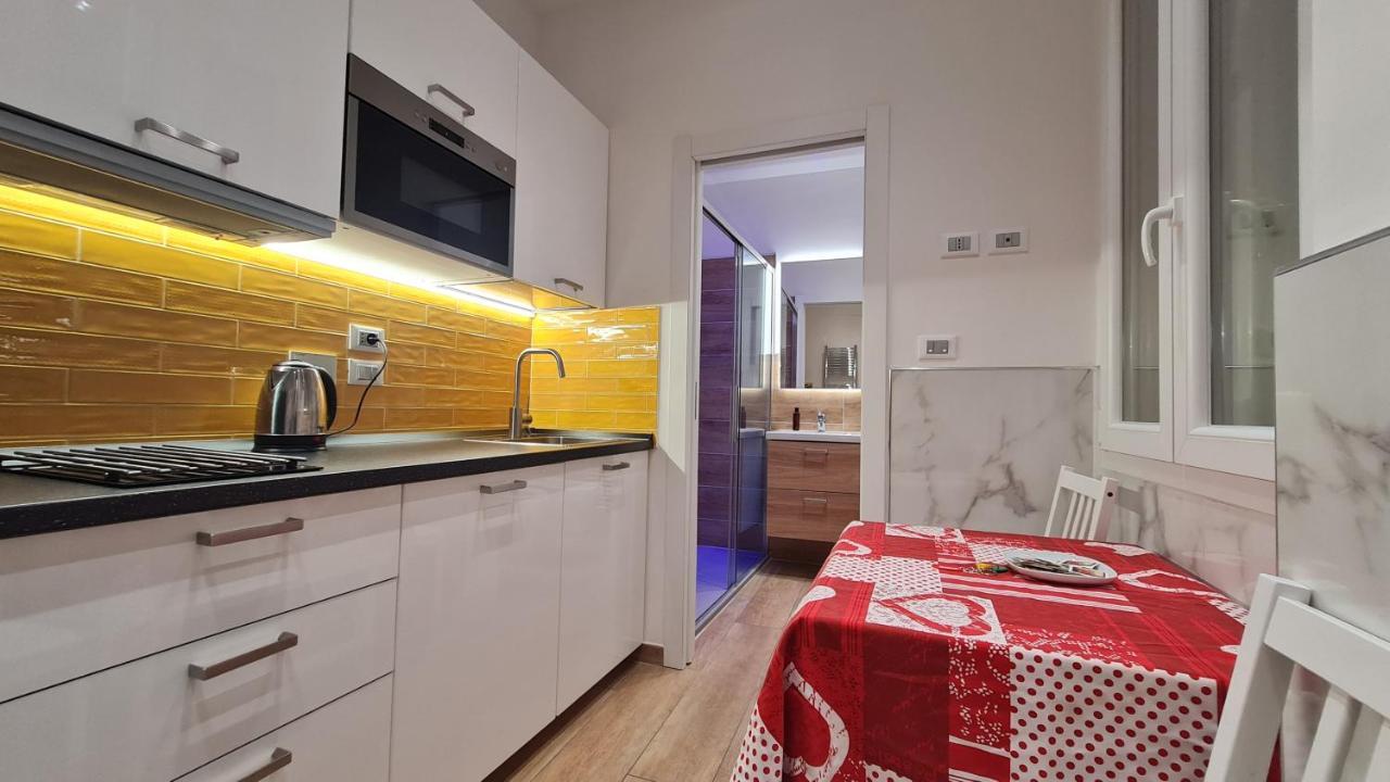 Appartement Giudei House Smart 2 à Bologne Extérieur photo